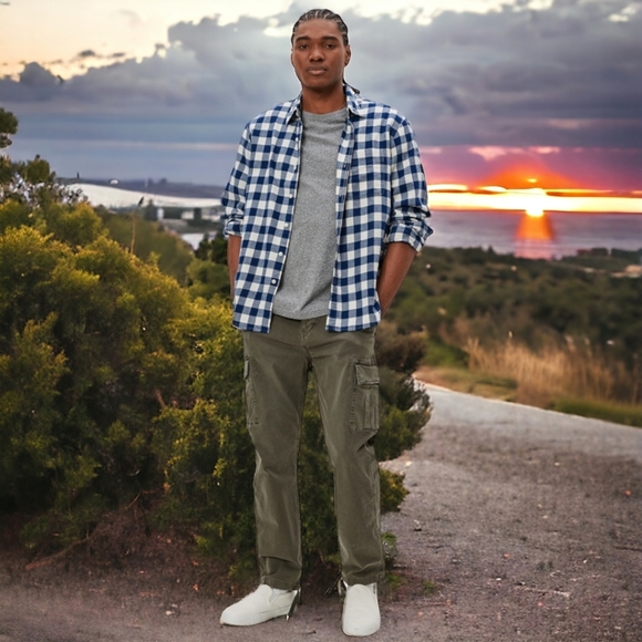 NWT - AMERICAN EAGLE BLUE (NAVY) PLAID BUTTON-UP SHIRT - Sz L - Picture 6 of 6